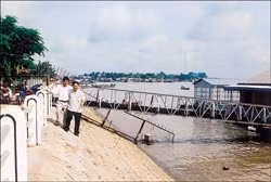 Đoạn kè bê tông lưới thép tự chèn
tại An Hòa, TP Long Xuyên, An Giang.