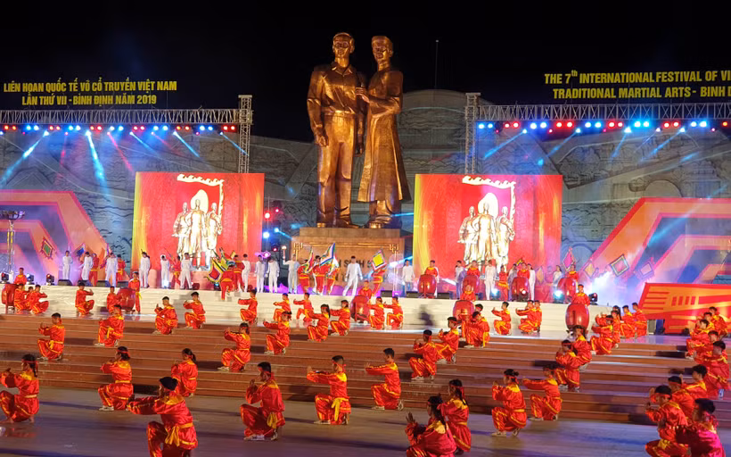 Một số hình ảnh trong Lễ khai mạc.