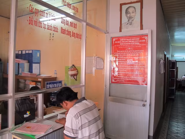 Phòng làm việc, tiếp dân của Văn phòng đăng ký quyền sử dụng đất Chợ Mới.