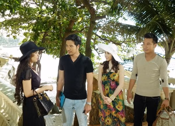 Cảnh trong phim Bí mật chôn vùi.