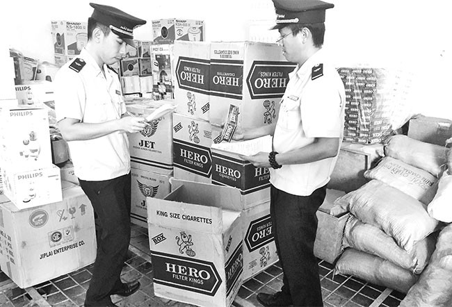 Thuốc lá ngoại nhập lậu bị Hải quan tỉnh Quảng Trị thu giữ.
