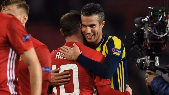 Liệu Robin van Persie và đồng đội có thể có được màn báo thù ngọt ngào trước MU? (Ảnh: Getty Images)