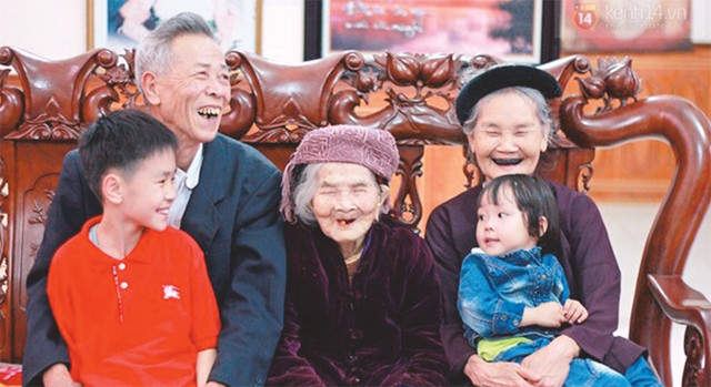 Niềm vui tuổi già.