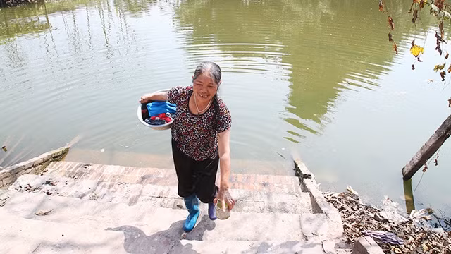 Ao quê một mảnh hồn làng