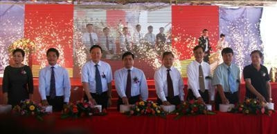 Nhấn nút khởi công công trình Nhà máy Bia Sài Gòn – Ninh Thuận.