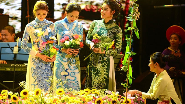 “Duyên dáng Việt Nam” lần thứ 30