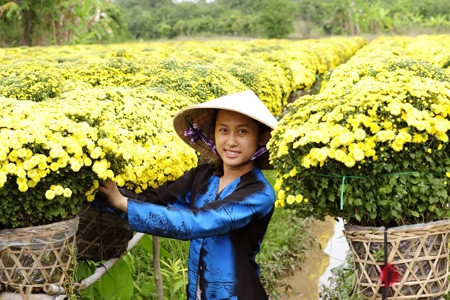 * Sa Đéc (Đồng Tháp) nổi tiếng với nghề trồng hoa, cây cảnh truyền thống.