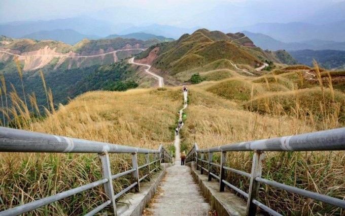 Vẻ đẹp Bình Liêu thu hút du khách đến tham quan.