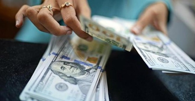 Tỷ giá giảm bảy đồng, vàng và USD giữ ổn định