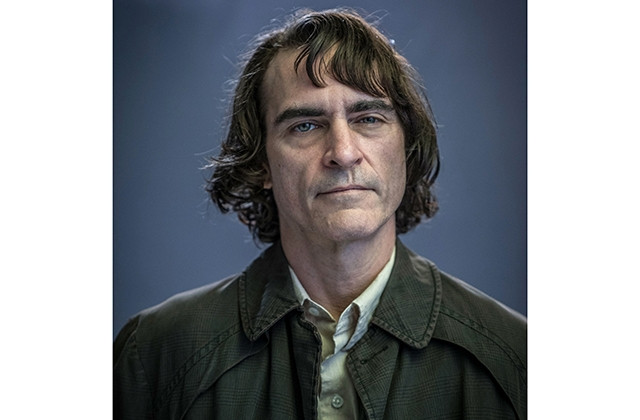 Sống, chứ không phải diễn