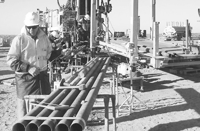 Ngành khai thác dầu khí của Ô-xtrây-li-a bị suy giảm mạnh.