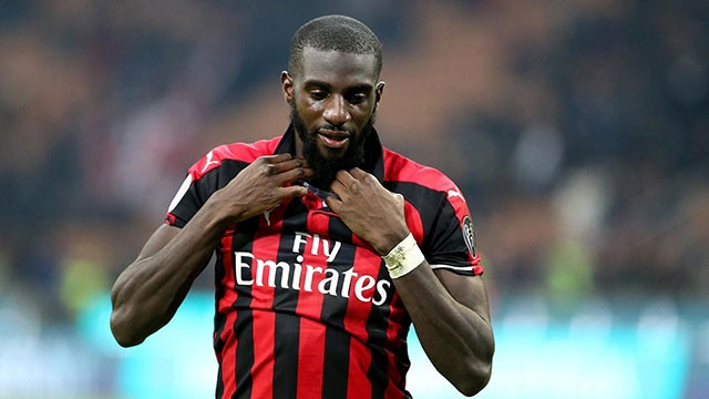 Tiémoué Bakayoko lo lắng về tương lai
