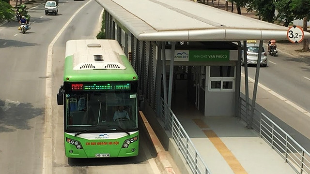 Thí điểm vé BRT điện tử