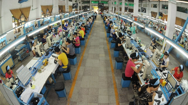 Trong xuất khẩu da giày, DN cần phải chú trọng vào từng mặt hàng cụ thể để nắm bắt nhu cầu, sở thích của từng khách hàng, từng thị trường. Ảnh: Quang Anh