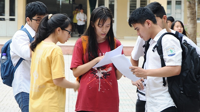Từ ngày 13 đến 15-7, cổng thông tin tuyển sinh sẽ mở để thí sinh thực hành điều chỉnh nguyện vọng. Ảnh: HẢI ANH