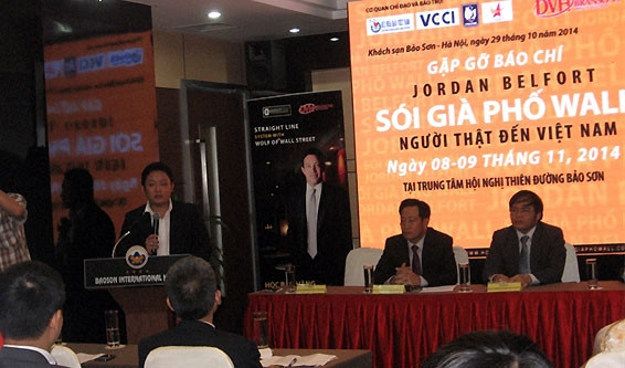 Jordan Belfort - huyền thoại kinh doanh lần đầu đến Việt Nam