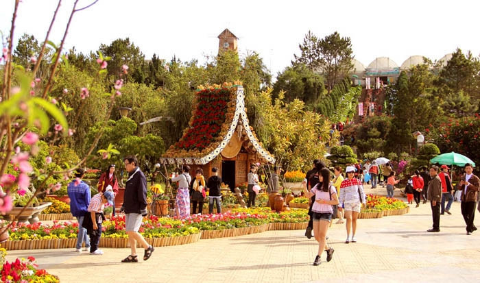 Đà Lạt hấp dẫn du khách du Xuân.