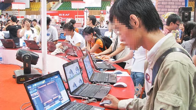 Game online vẫn là mảng kinh doanh cốt lõi, đóng vai trò chủ đạo, chiếm phần áp đảo trong cơ cấu doanh thu và lợi nhuận của VNG.