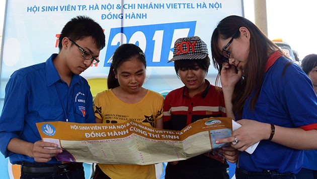 Năm nay, chương trình tiếp sức mùa thi dự kiến hỗ trợ gần 200 nghìn thí sinh và người nhà tham gia kỳ thi THPT quốc gia tại Hà Nội (gồm 120.331 thí sinh của năm tỉnh: Nam Định, Hà Nam, Vĩnh Phúc, Hòa 