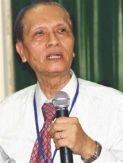 GS Chu Phạm Ngọc Sơn.