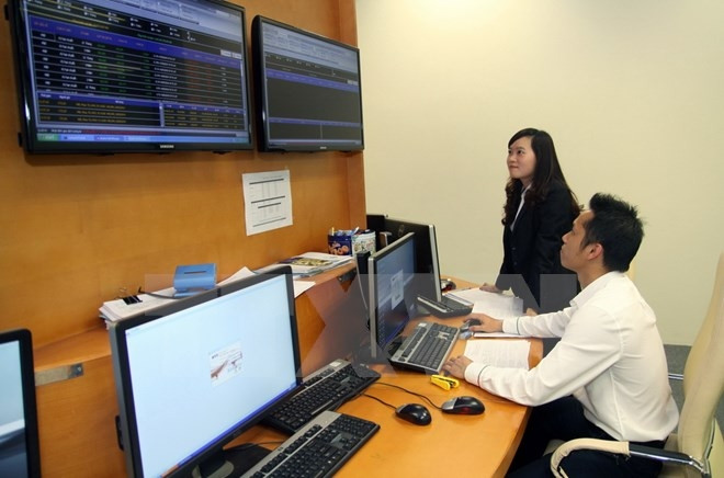 Bán hết 2.000 tỷ đồng trái phiếu không trả lãi định kỳ ngay lần đầu ra mắt