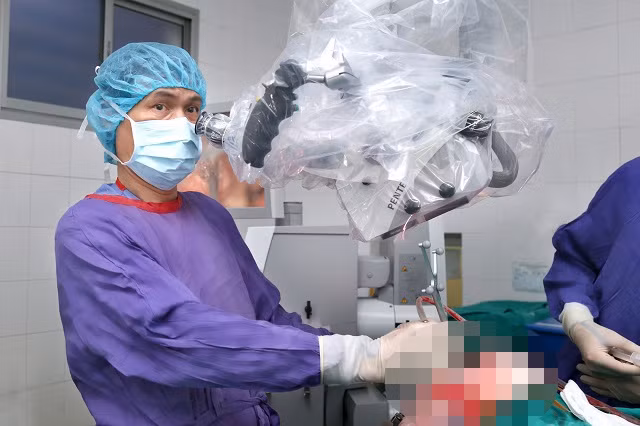 Dấu hiệu cảnh báo bạn mắc bệnh lý về u não