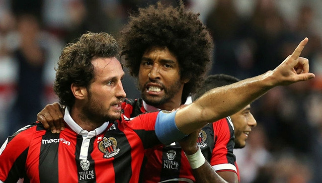 Trung vệ Dante (ở giữa) có hai đường chuyền quyết định cho chiến thắng của Nice trước Toulouse. (Ảnh: Reuters)