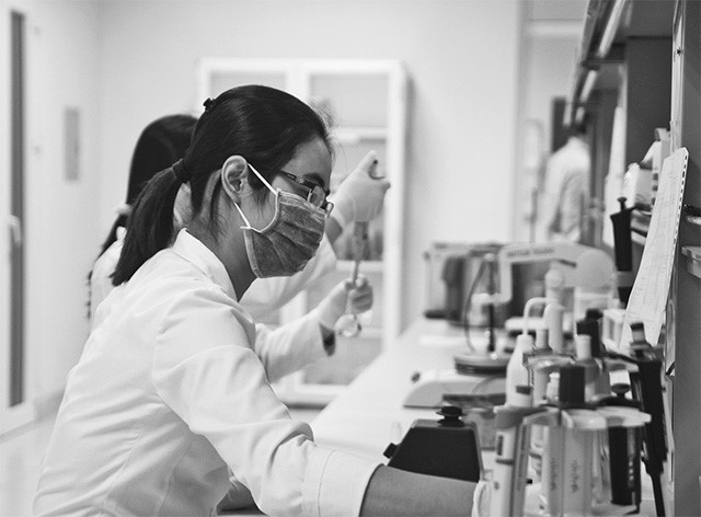 Hoạt động nghiên cứu tại Trung tâm Nghiên cứu và Phát triển khoa học công nghệ dược (Tổng công ty Dược Việt Nam).