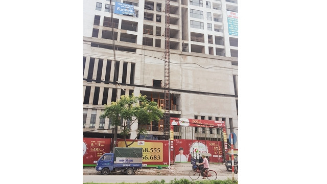 Cho đến nay công trình vẫn chậm trễ và chưa cho thấy dấu hiệu hoàn thành.