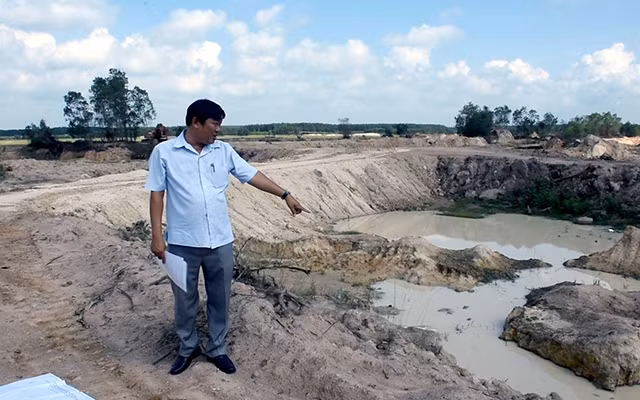 Kiểm tra sai phạm tại dự án nạo vét, cải tạo hồ Sông Hỏa.