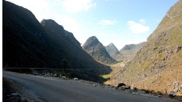  Phong cảnh Cao nguyên đá Đồng Văn. Ảnh: Khánh Toàn