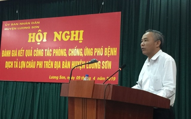 Thứ trưởng NN-PTNT Phùng Đức Tiến phát biểu tại hội nghị.