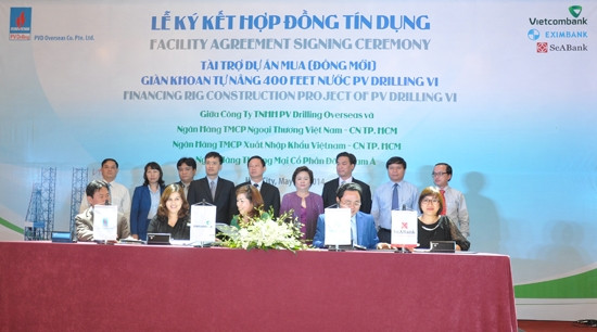 160 triệu USD đầu tư mua giàn khoan tự nâng 400 feet nước