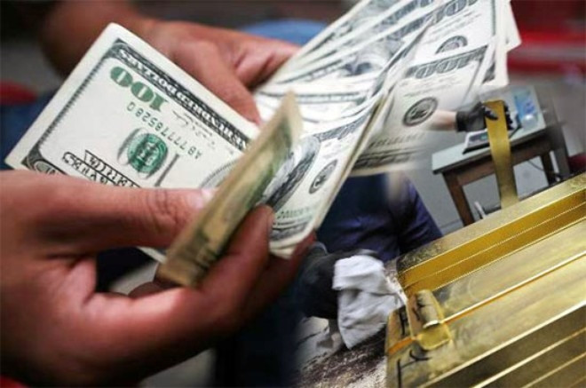 Giá USD tại Vietcombank tăng mạnh, vàng quay đầu giảm 