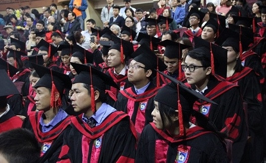 Các tân Tiến sĩ của Trường đại học Khoa học Tự nhiên (Ảnh: HUS).