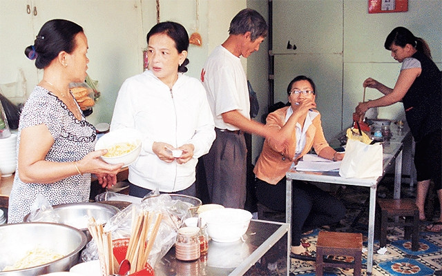 Một quán ăn đường phố tại quận Gò Vấp.
