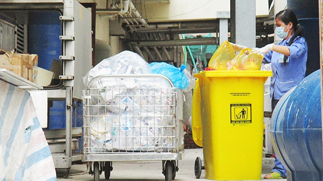 Hà Nội sẽ đóng cửa các lò đốt rác thải y tế tại bệnh viện