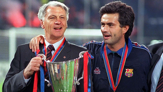 Mourinho cho rằng Ronaldo de Lima là cầu thủ hay nhất