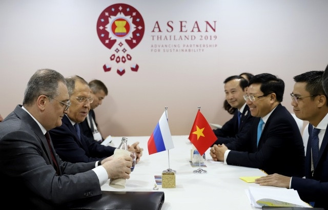 Phó Thủ tướng, Bộ trưởng Ngoại giao Phạm Bình Minh gặp Bộ trưởng Ngoại giao Nga, Sergei Lavrov.