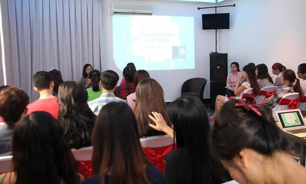 Buổi ra mắt sách tại Casa Italia. Ảnh: Nhã Nam.