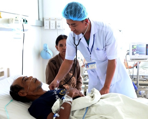 Ông Y Wet Êban đã được cứu chữa thành công bằng phương pháp tiêu sợi huyết đường tĩnh mạch.