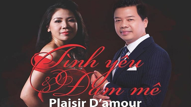 NSƯT Hồng Vy (trái) trong poster Chương trình “Tình yêu và đam mê” tổ chức vào tháng 8-2018.