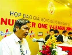 Nhà tài trợ Tân Hiệp Phát liệu
có tiếp tục tài trợ cho V- League 2006?