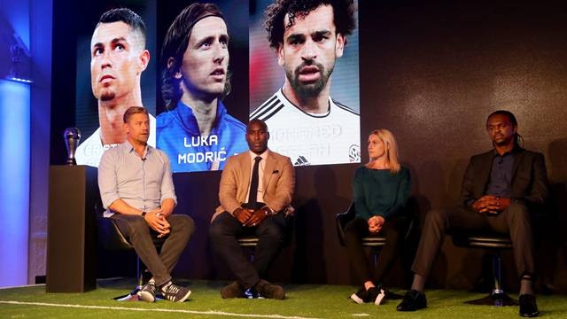 Ronaldo, Salah và Modric là ba cái tên lọt vào danh sách đề cử cuối cùng cho giải thưởng Cầu thủ xuất sắc nhất năm của FIFA. (Ảnh: FIFA)