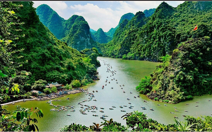 Một góc Di sản văn hóa và thiên nhiên thế giới Tràng An. Ảnh: ÐÀO MINH TIẾN