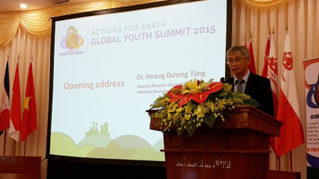 TS Hoàng Dương Tùng, Phó Tổng cục trưởng Tổng cục Môi trường phát biểu khai mạc hội nghị.