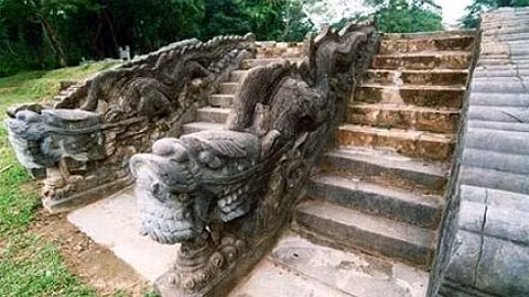 Khu di tích Lam Kinh-Thanh Hóa luôn là điểm đến lịch sử-văn hóa nhắc nhớ một trang sử oanh liệt của dân tộc với tên tuổi Lê Lợi-Nguyễn Trãi trong cuộc trường kỳ kháng chiến chống giặc Minh.