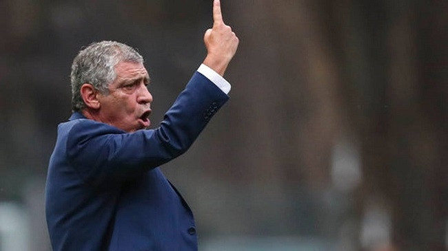 HLV Fernando Santos quyết định để một số cựu binh ở nhà, và trao cơ hội cho các cầu thủ trẻ tham dự World Cup 2018.