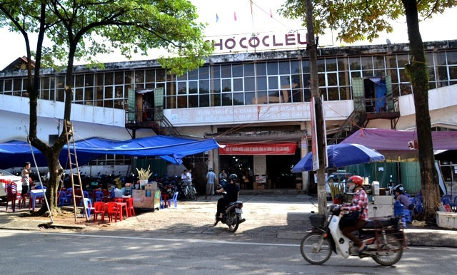 Dừng hoạt động chợ Cốc Lếu để xây chợ mới