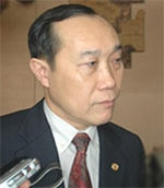 Chống rửa tiền qua chứng khoán: Hữu hiệu nhất là chặn từ gốc!